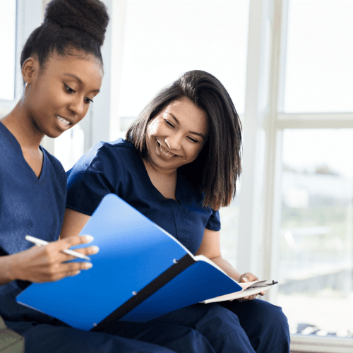 Benefits of becoming an agency midwife